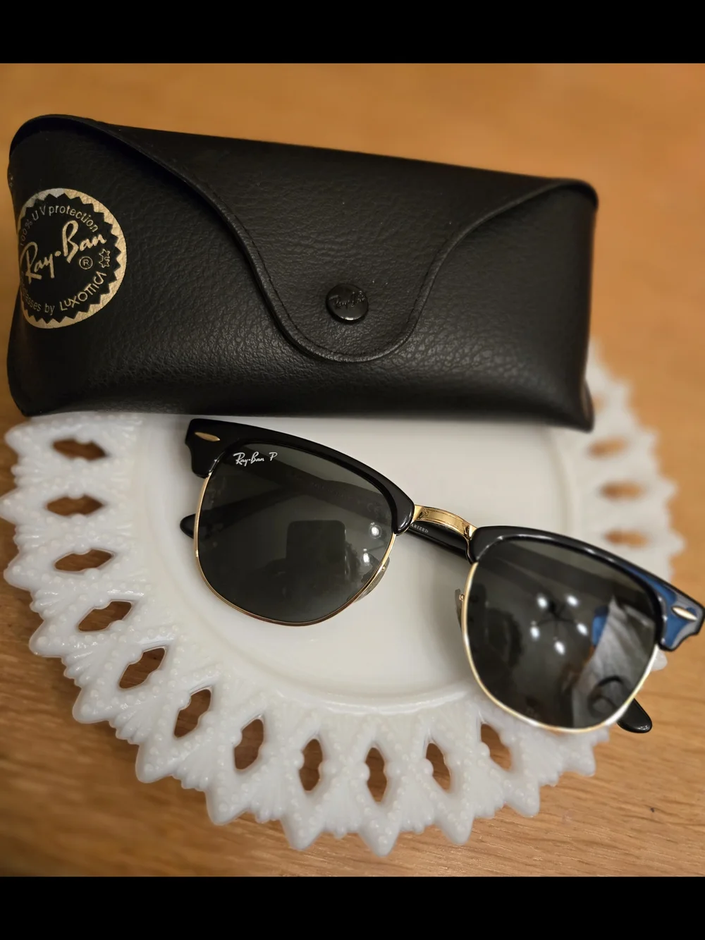 Ray-Ban Clubmaster Men's Black/Gold Sunglasses